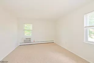 46 Knox Terrace, Wayne, NJ 07470 - Photo 13