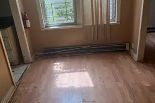 17 Wakeman Ave, Newark, NJ 07104 - Photo 3