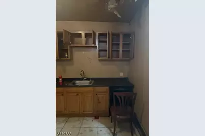 17 Wakeman Ave, Newark, NJ 07104 - Photo 15