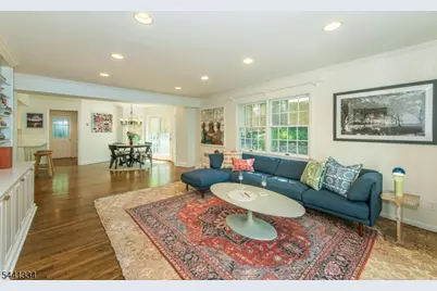 50 Parkview Ter, Summit, NJ 07901 - Photo 9