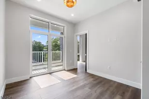 21 Lincoln Park, Newark, NJ 07102 - Photo 17
