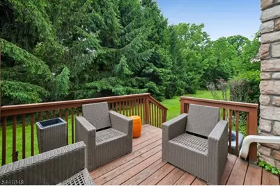 509 Binghampton Ln, Livingston, NJ 07039 - Photo 9