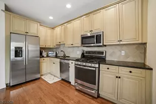 509 Binghampton Ln, Livingston, NJ 07039 - Photo 17