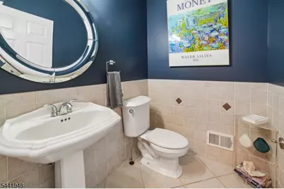 509 Binghampton Ln, Livingston, NJ 07039 - Photo 19