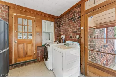 611 Sheridan Ave, Roselle, NJ 07203 - Photo 27