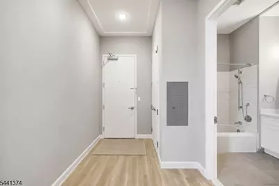 271 Millburn Ave #2A, Millburn, NJ 07041 - Photo 7
