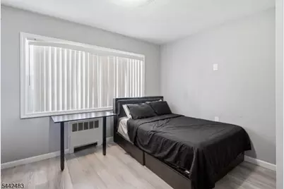 829-831 Allen St #4, Elizabeth, NJ 07202 - Photo 29