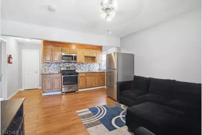 829-831 Allen St #4, Elizabeth, NJ 07202 - Photo 33