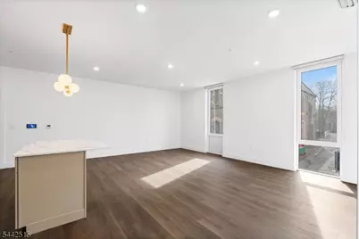 21 Lincoln Park #100, Newark, NJ 07102 - Photo 3