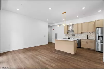21 Lincoln Park #203, Newark, NJ 07102 - Photo 3