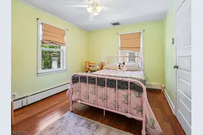 17 Princeton St, Nutley, NJ 07110 - Photo 15