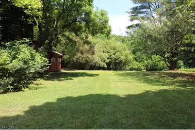 40 Sergeantsville Road, Raritan Township, NJ 08822 - Photo 29