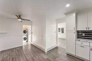 1 Dunn Rd, West Orange Township, NJ 07052 - Photo 9