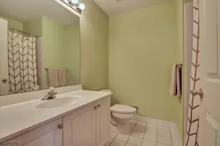 14 Mayflower Dr, Bernards Township, NJ 07920 - Photo 19