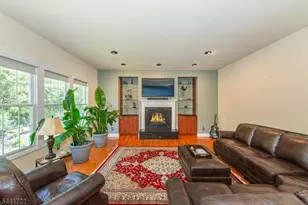 14 Bluffs Ct, Hamburg, NJ 07419 - Photo 11