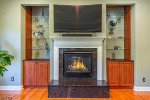 14 Bluffs Ct, Hamburg, NJ 07419 - Photo 13