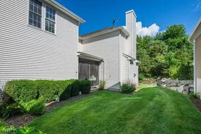 14 Bluffs Ct, Hamburg, NJ 07419 - Photo 37