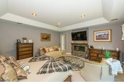 14 Bluffs Ct, Hamburg, NJ 07419 - Photo 21