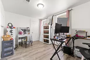 92 S Devine St, Newark, NJ 07106 - Photo 9