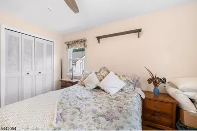 21 Ravine Ave, Nutley, NJ 07110 - Photo 17