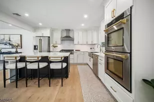 3 Marlo Rd, Livingston, NJ 07039 - Photo 13