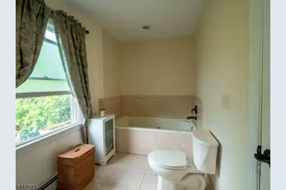 3 Wildwood Rd, Byram Township, NJ 07874 - Photo 17