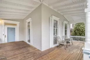 134 Chestnut St, Montclair, NJ 07042 - Photo 1