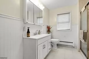 34 Cypress St, Millburn, NJ 07041 - Photo 9