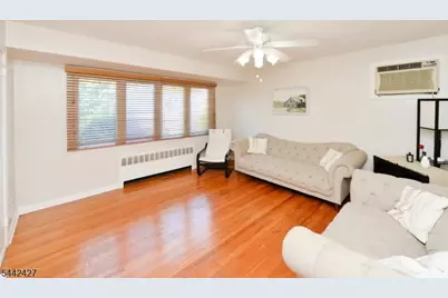 242 Prospect St, Nutley, NJ 07110 - Photo 5
