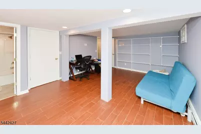 242 Prospect St, Nutley, NJ 07110 - Photo 13