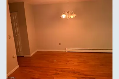 28 Deanna Dr   Apt #57, Hillsborough Township, NJ 08844 - Photo 3