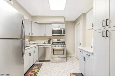 640 Desota Dr #A, Bridgewater, NJ 08807 - Photo 13