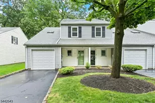 6 Crestwood Common, Scotch Plains Township, NJ 07076 - Photo 1