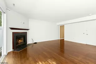 6 Crestwood Common, Scotch Plains Township, NJ 07076 - Photo 5