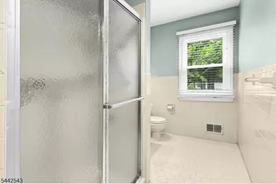 6 Crestwood Common, Scotch Plains Township, NJ 07076 - Photo 19