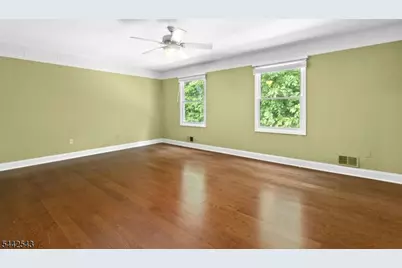 6 Crestwood Common, Scotch Plains Township, NJ 07076 - Photo 15