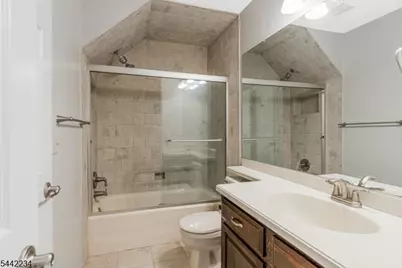 1 Danbury Court Ondo, Bedminster Township, NJ 07921 - Photo 7