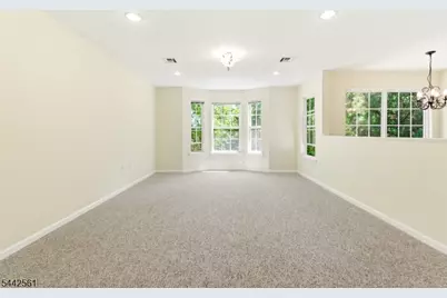 141 Forest Dr, Piscataway Township, NJ 08854 - Photo 5