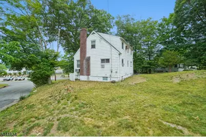 72 Lake Dr East, Wayne, NJ 07470 - Photo 25