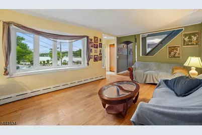 72 Lake Dr East, Wayne, NJ 07470 - Photo 7