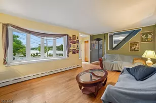 72 Lake Dr E, Wayne, NJ 07470 - Photo 7