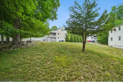 72 Lake Dr East, Wayne, NJ 07470 - Photo 29