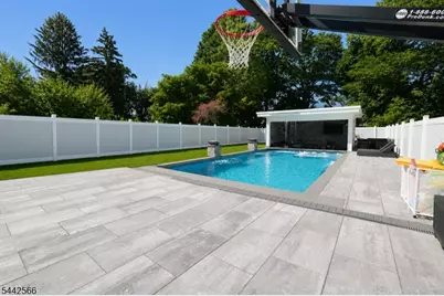 141 Coeyman Ave, Nutley, NJ 07110 - Photo 13