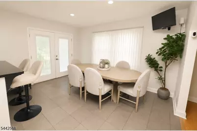 141 Coeyman Ave, Nutley, NJ 07110 - Photo 21