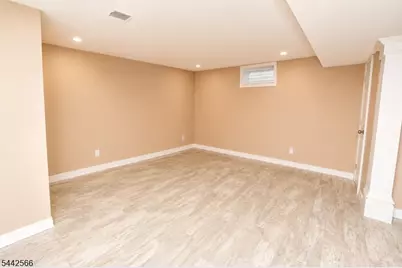 141 Coeyman Ave, Nutley, NJ 07110 - Photo 33