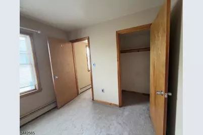 209 N 16th St, Kenilworth, NJ 07033 - Photo 17