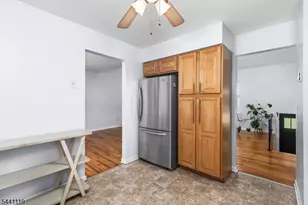 2 Arrowhead Dr, Washington Township, NJ 07853 - Photo 15