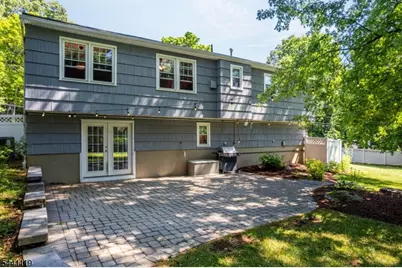 2 Arrowhead Dr, Washington Township, NJ 07853 - Photo 25
