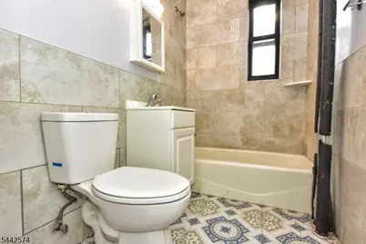 303 Hamilton Pl #A4, Hackensack, NJ 07601 - Photo 15