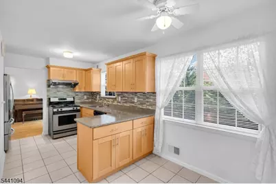 61 Campbell Rd, Hillsborough Township, NJ 08844 - Photo 13